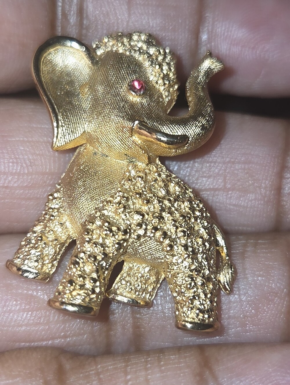 Vintage CROWN TRIFARI Gold Tone Red Eye Rhinestone Elephant Pin Brooch